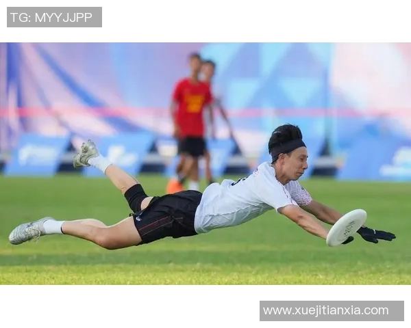 飞盘热潮席卷成都探秘成都飞盘队的训练与比赛节奏 飞盘热潮席卷成都探秘成都飞盘队的训练与比赛节奏